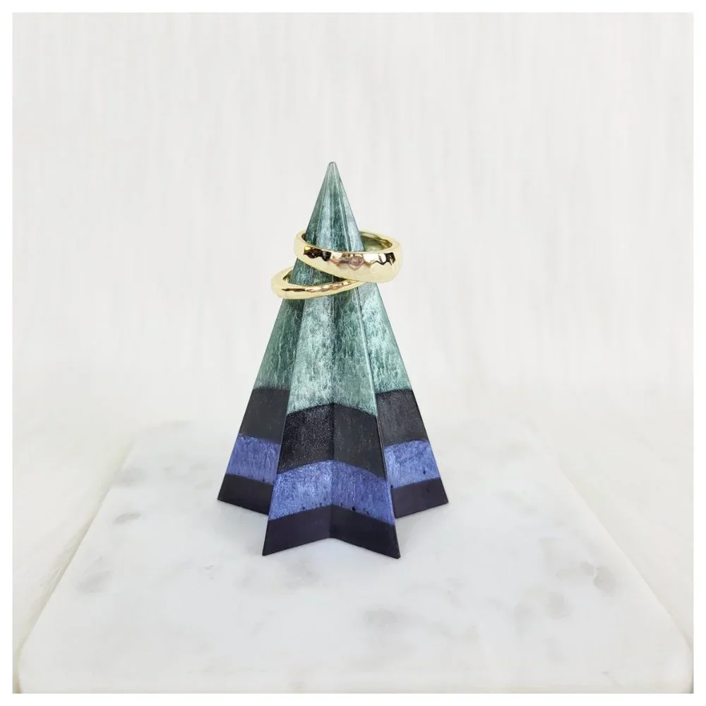 Ring Stand Ring Holder Engagement Ring Display Stand Decorative Green Black
